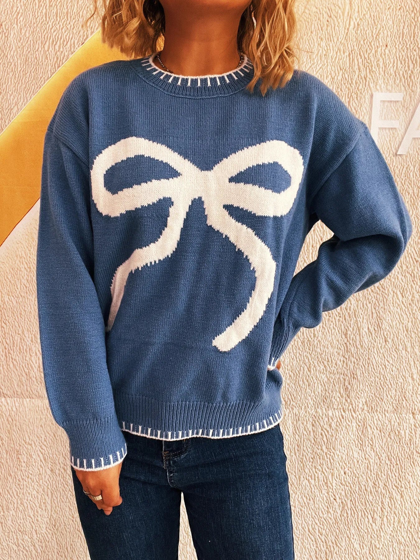 Bow Pattern Round Neck Sweater