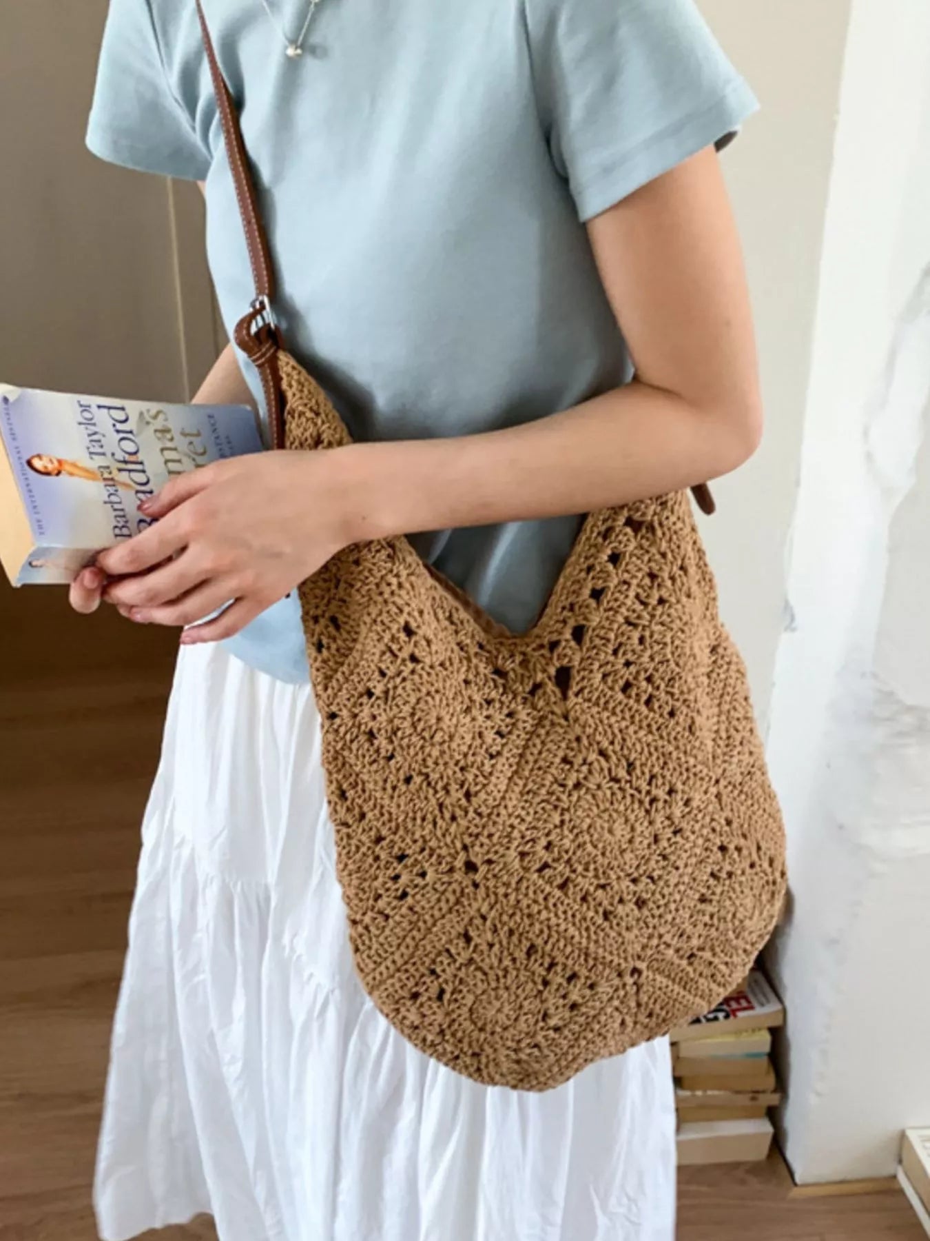 Crochet Shoulder Bag with Leather Straps