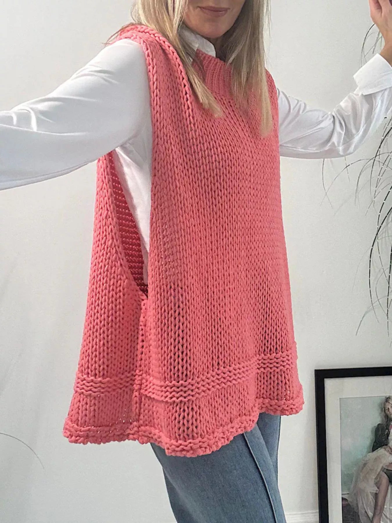 Round Neck Sweater Vest