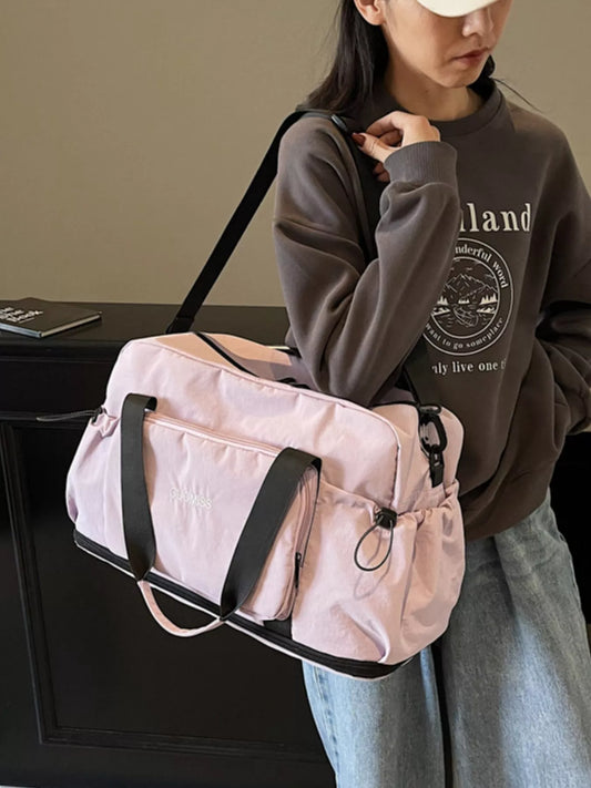 Duffle Bag with Multiple Pockets