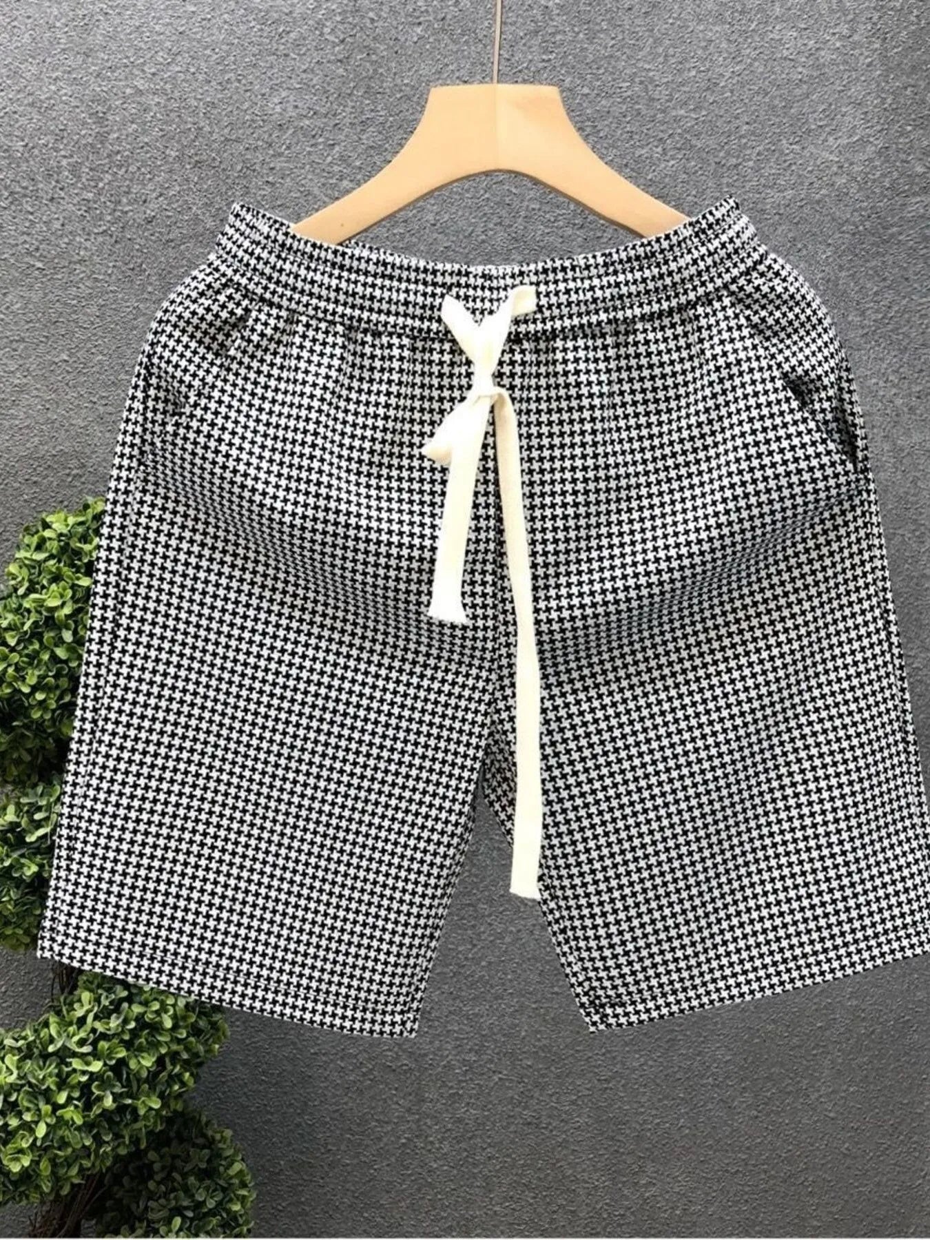Men's Drawstring Shorts with Pockets