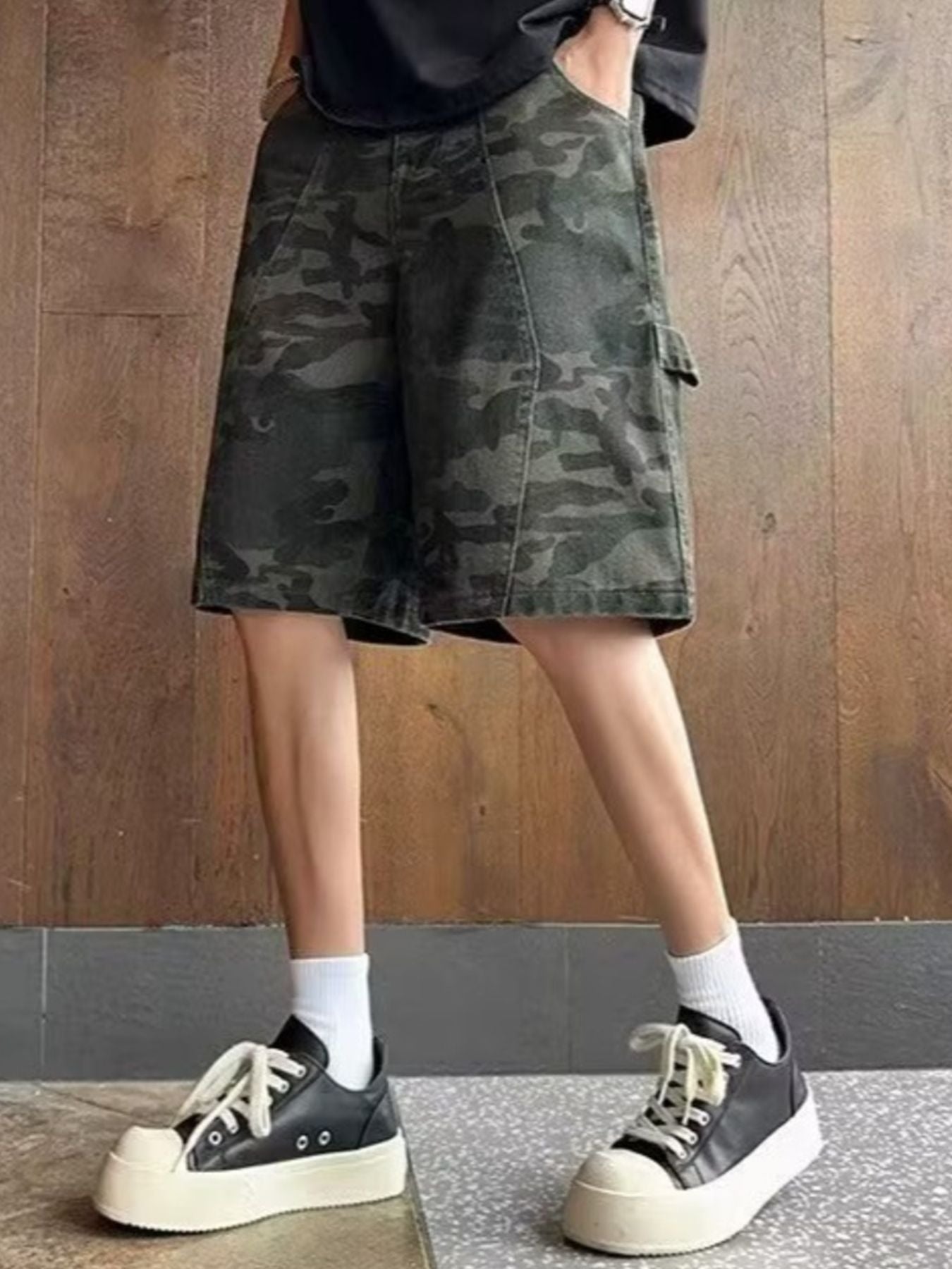 Men's Full Size Camouflage Print Loose Fit Shorts Plus Size