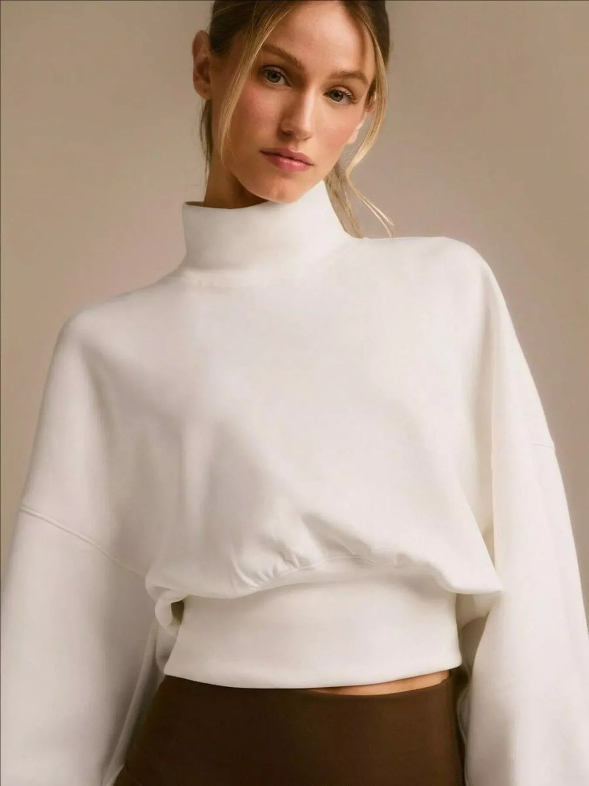 Turtleneck Dropped Shoulder Sweatshirt