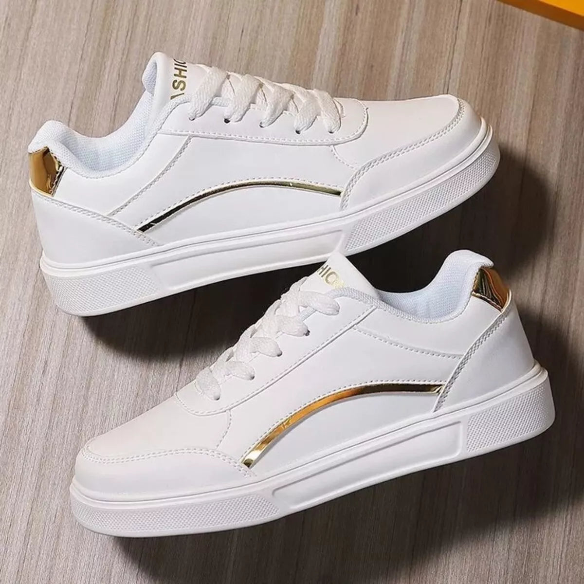 Round Toe Lace Up Sneakers