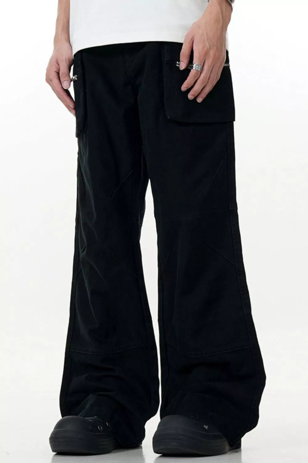 Men's Wide Leg Cargo Pants