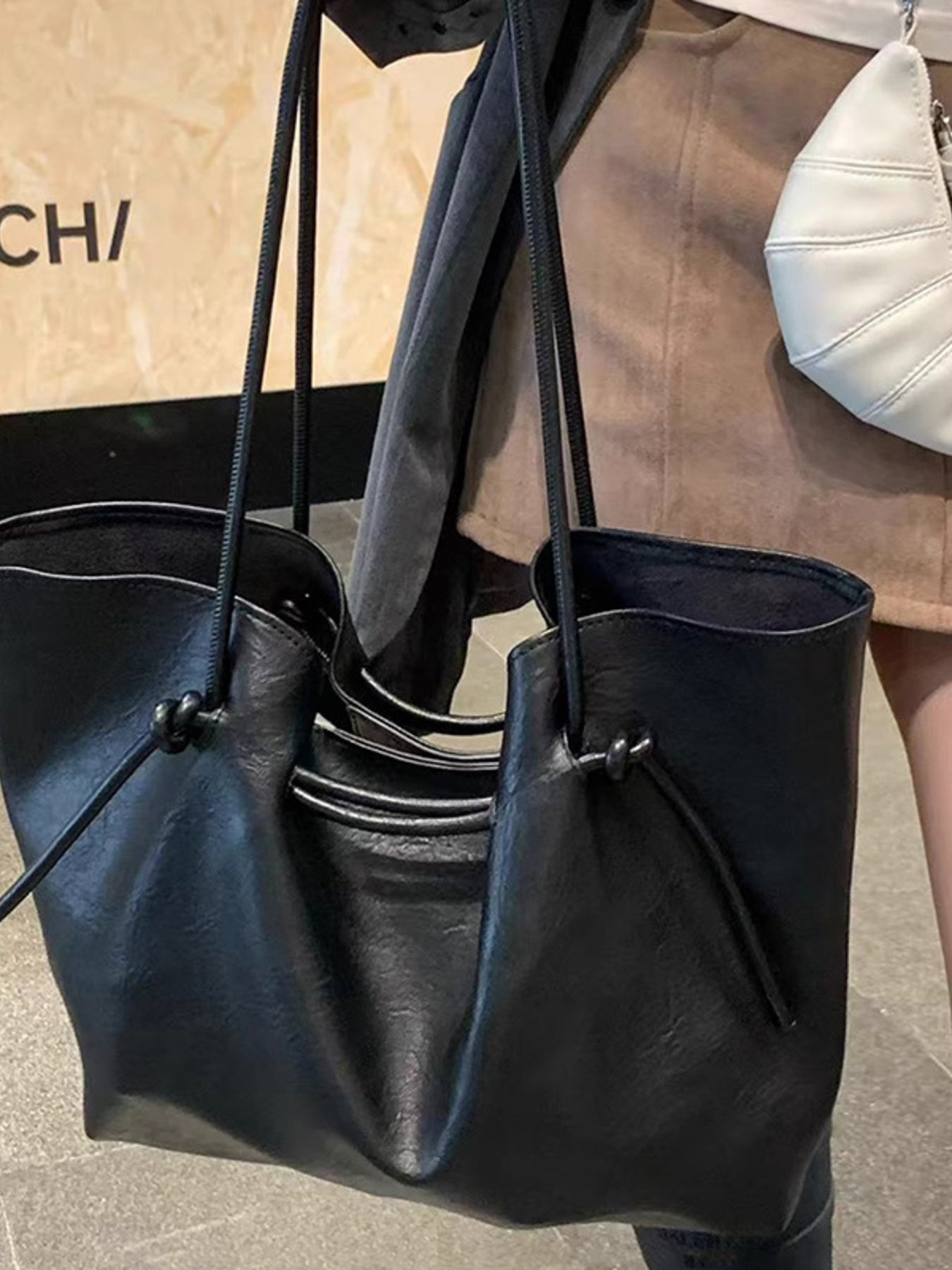 Knot-Detail Tote Bag