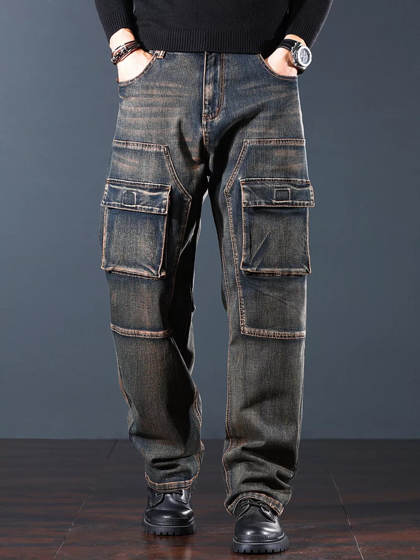 Men's Vintage Wash Cargo Jeans