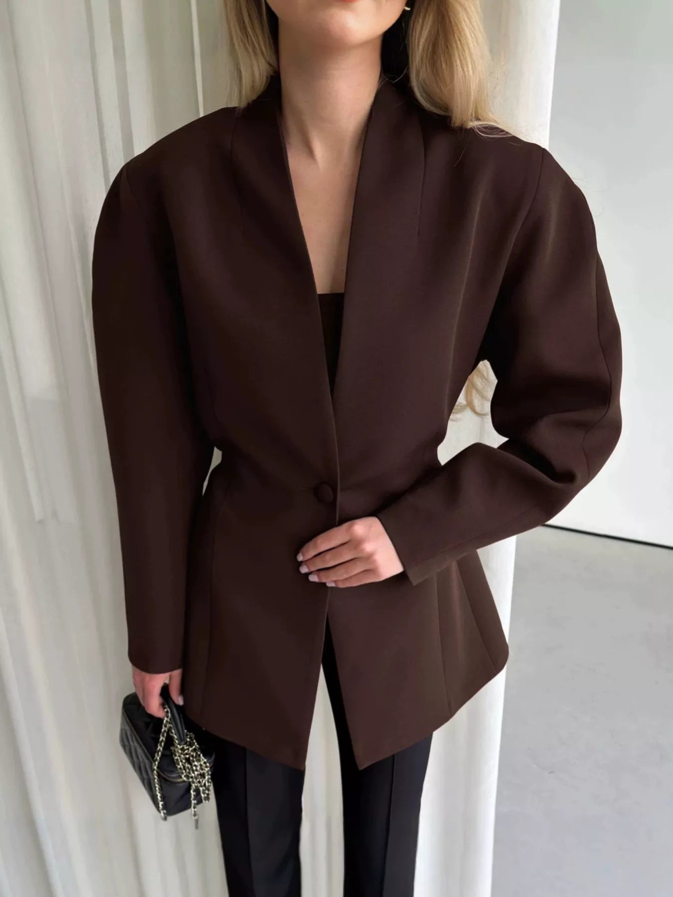 One Button Long Sleeve Blazer