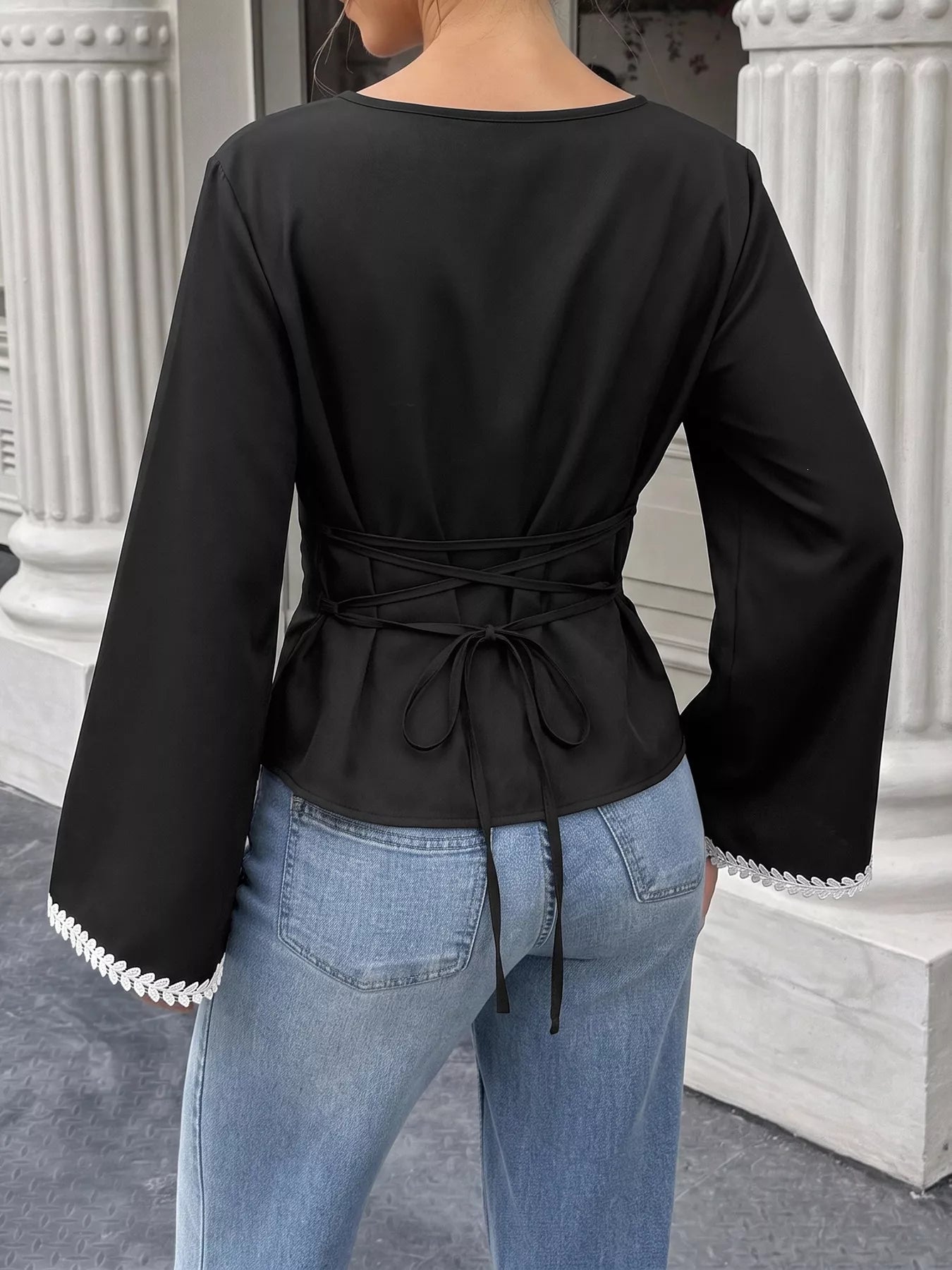 Contrast Trim Flare Sleeve Blouse