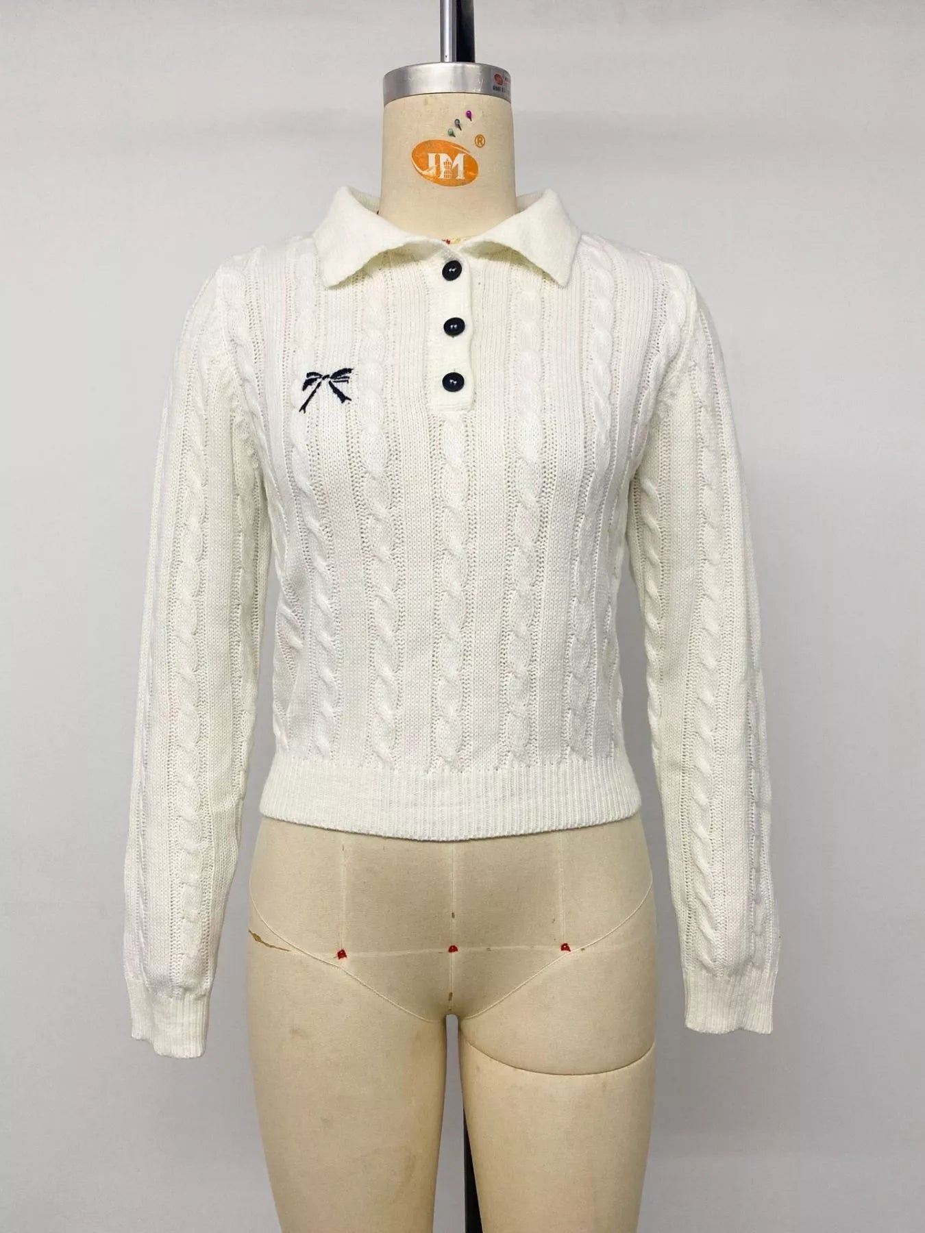Cable Knit Long Sleeve Sweater