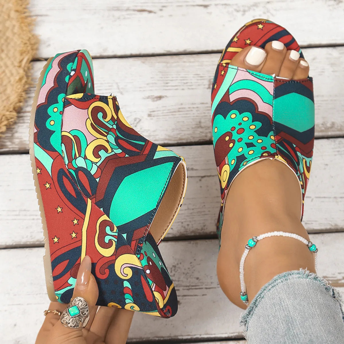 Printed Open Toe Wedge Sandals