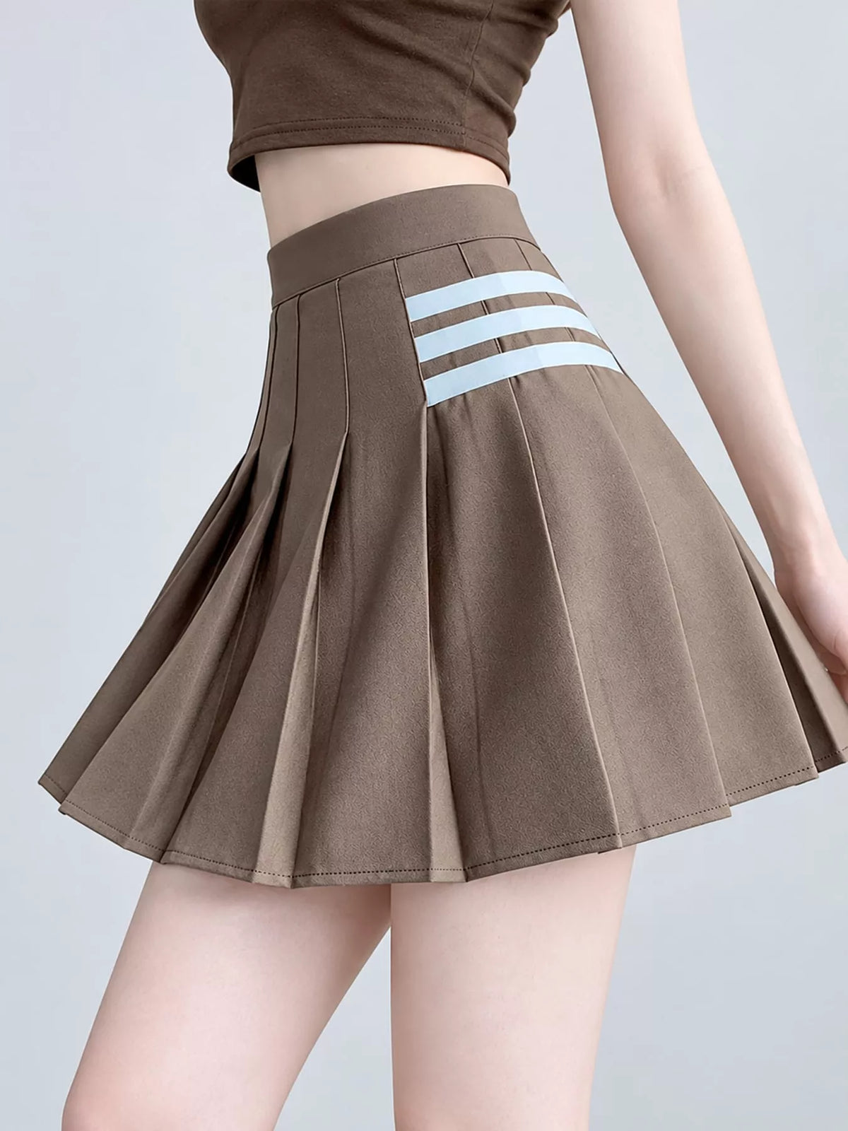 Contrast Stripe Pleated Mini Skirt