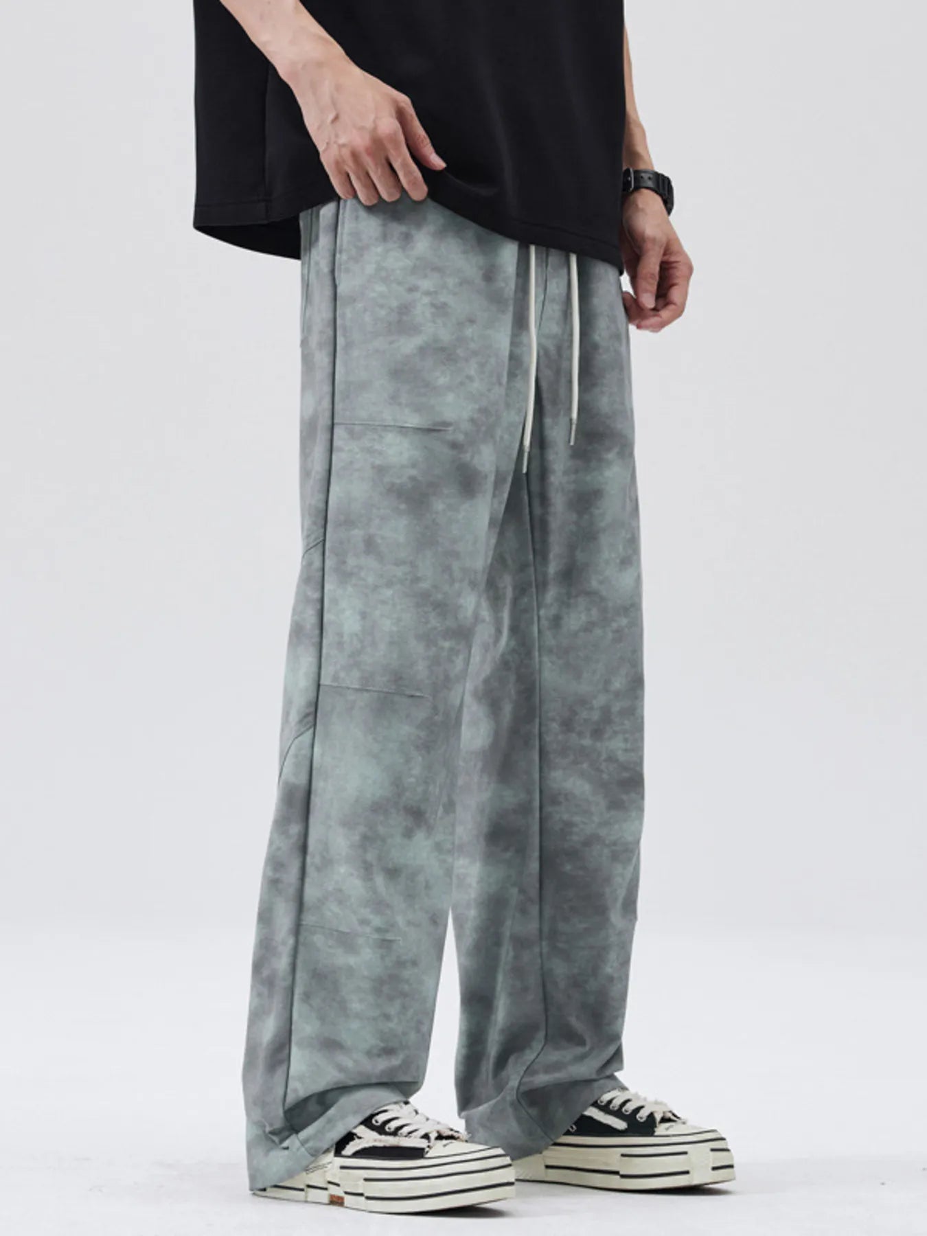 Men's Full Size Relaxed Fit Tie-Dye Wide Leg Cargo Pants Plus Size