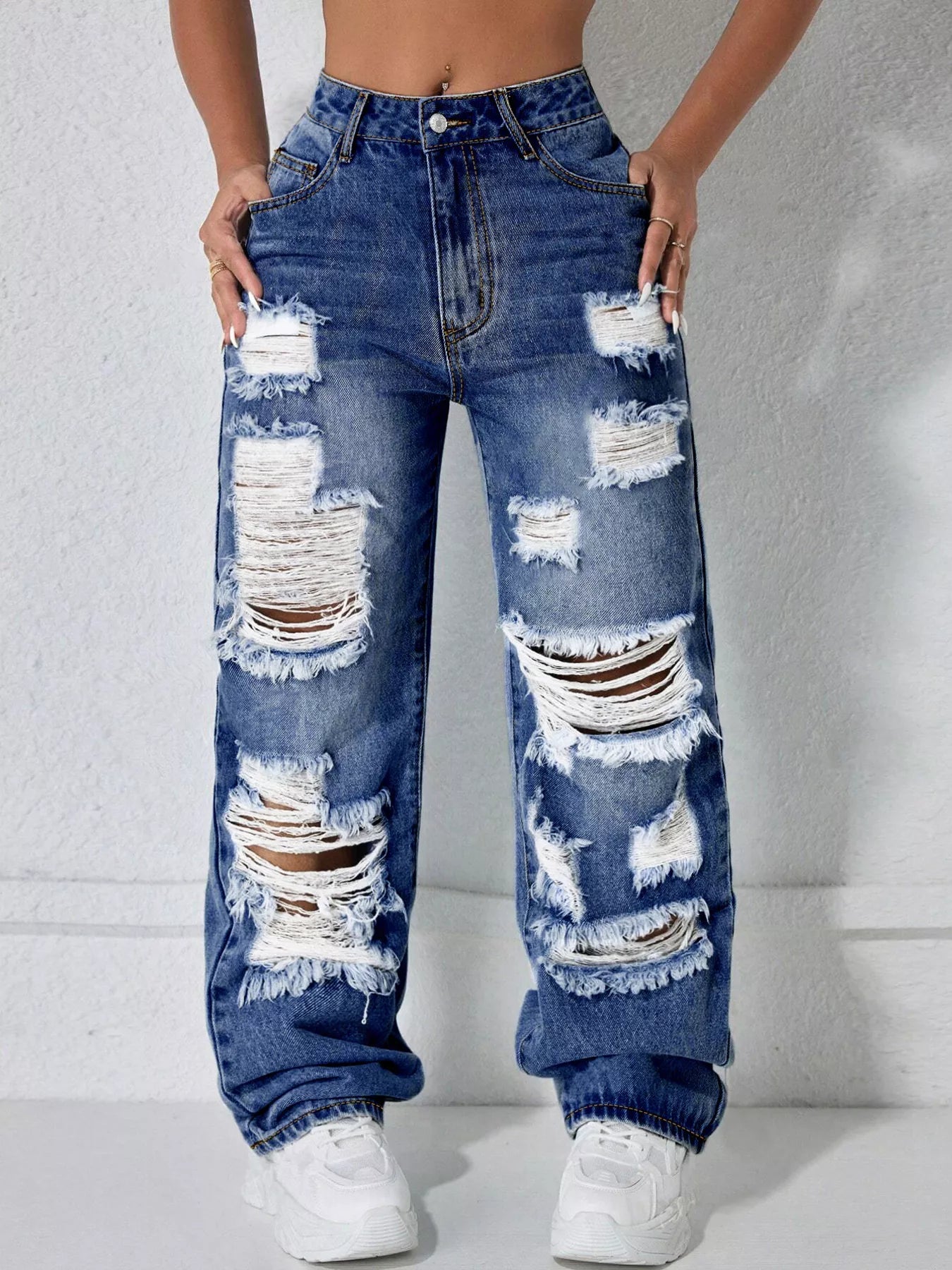 Distressed Wide Leg Jeans