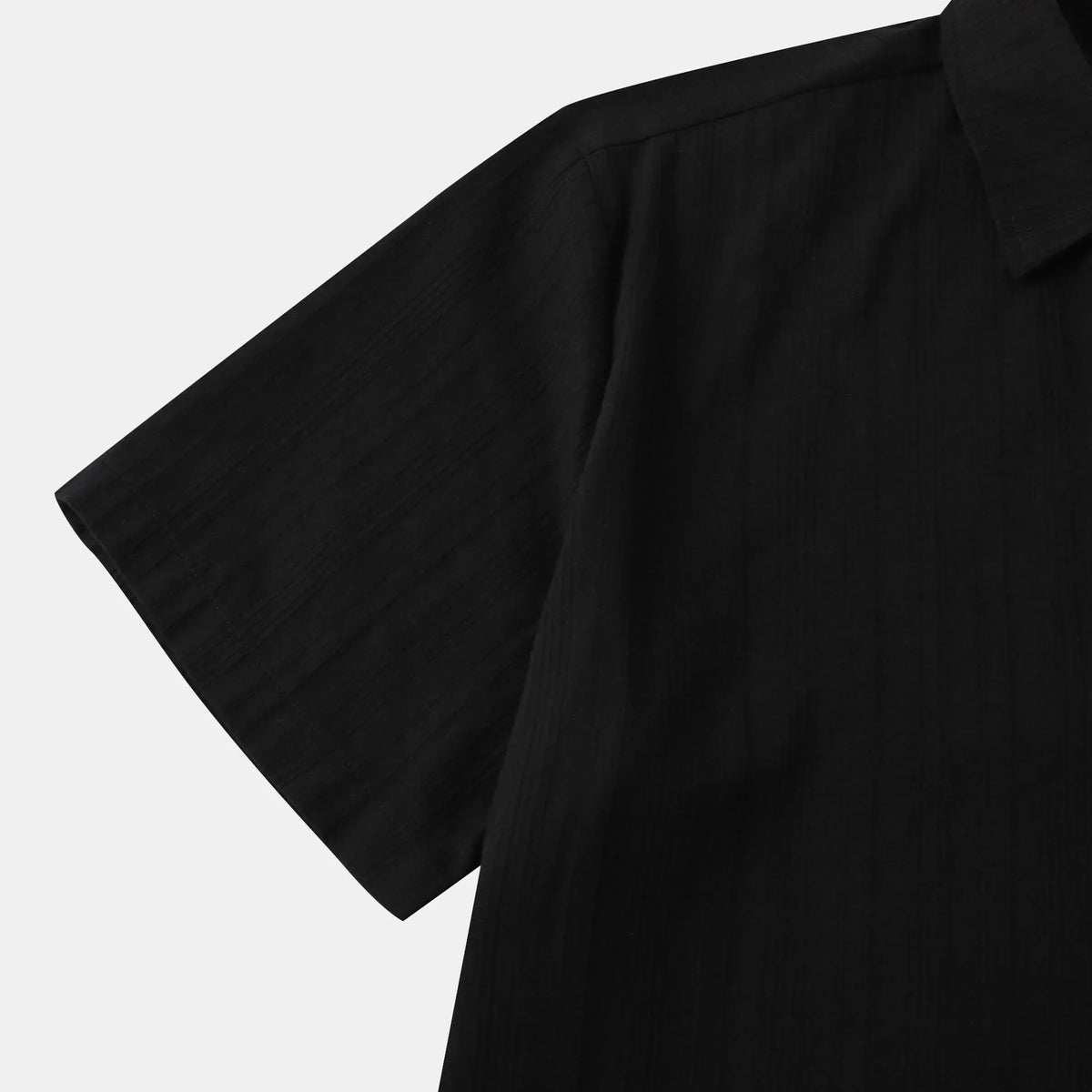 Men's Short Sleeve Button Down Shirt with Chest Pocket