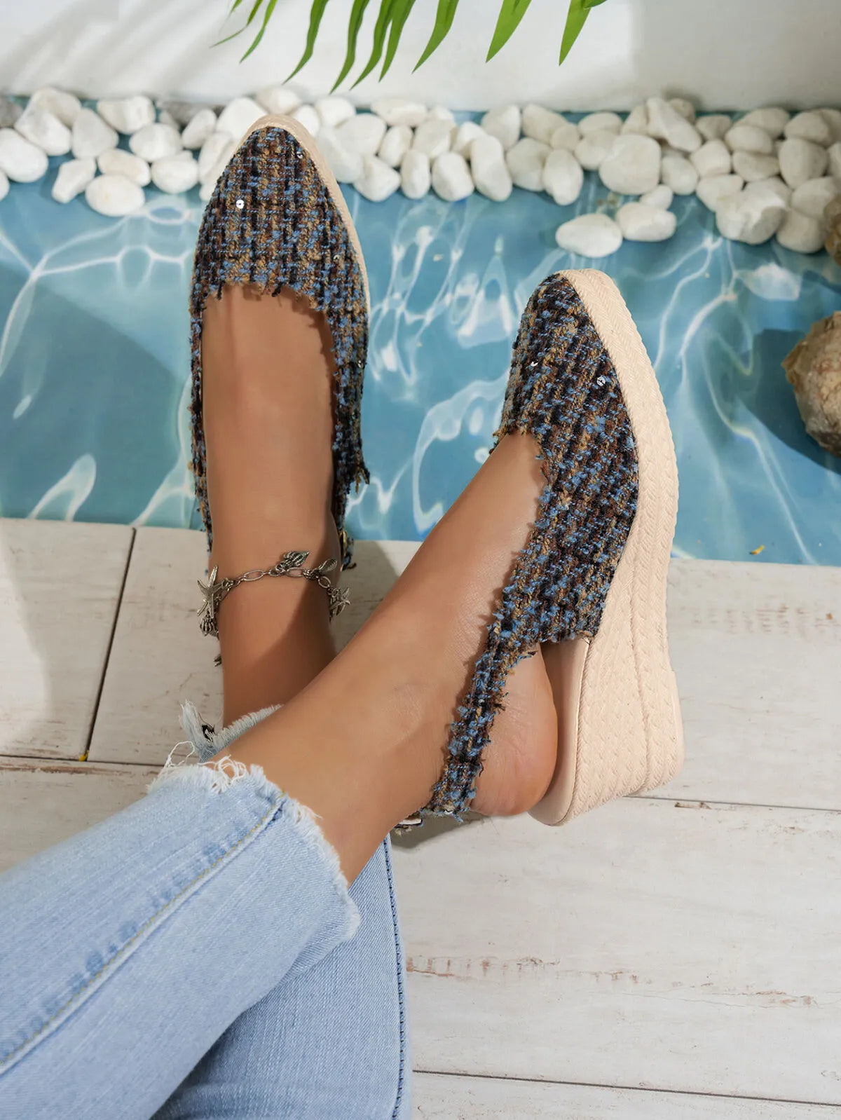 Point Toe Wedge Sandals