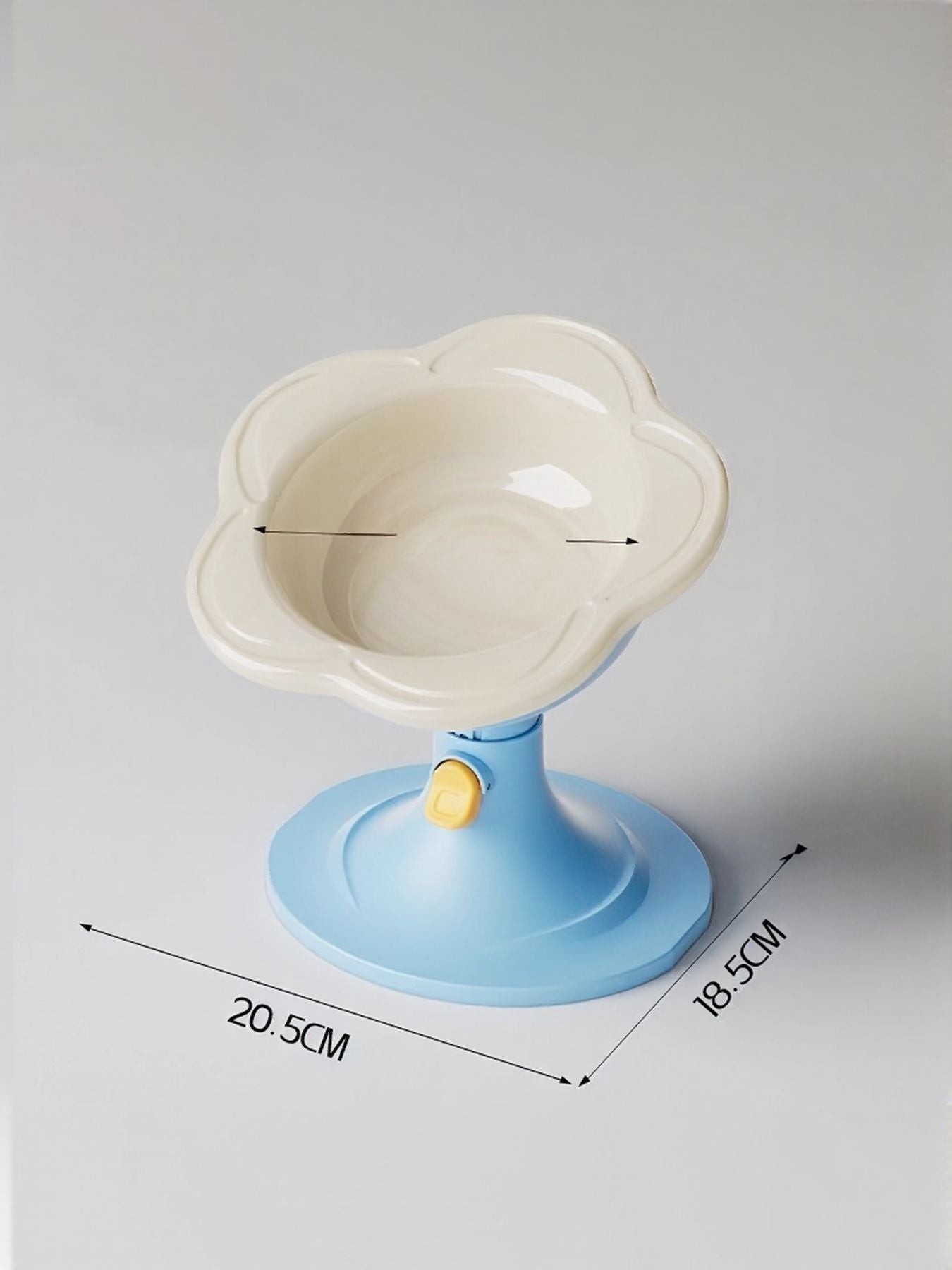 Flower-Shaped Pet Bowl