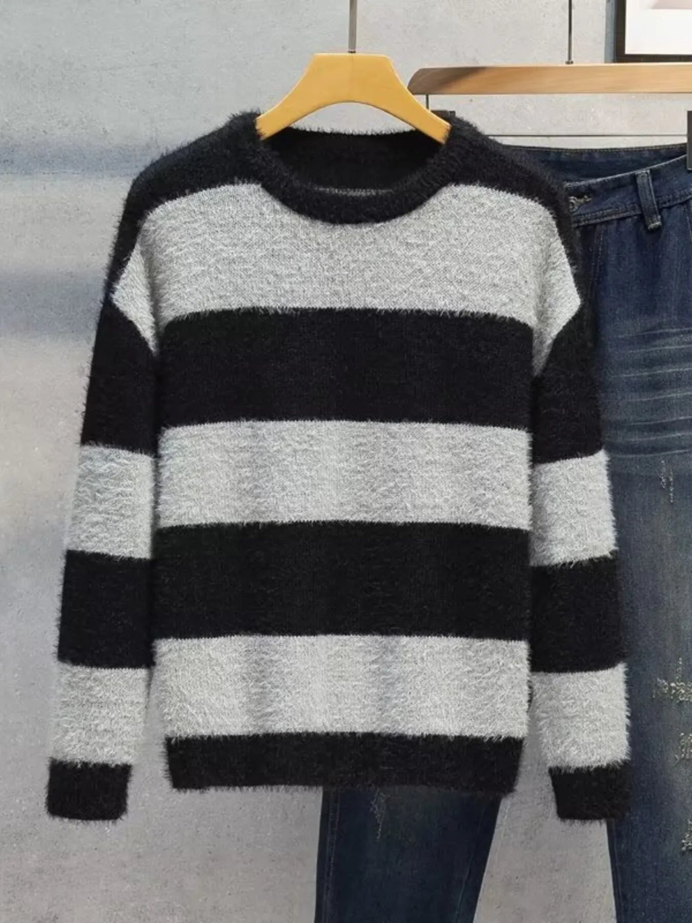 Men's Plus Size Striped Fuzzy Knit Pullover Sweater