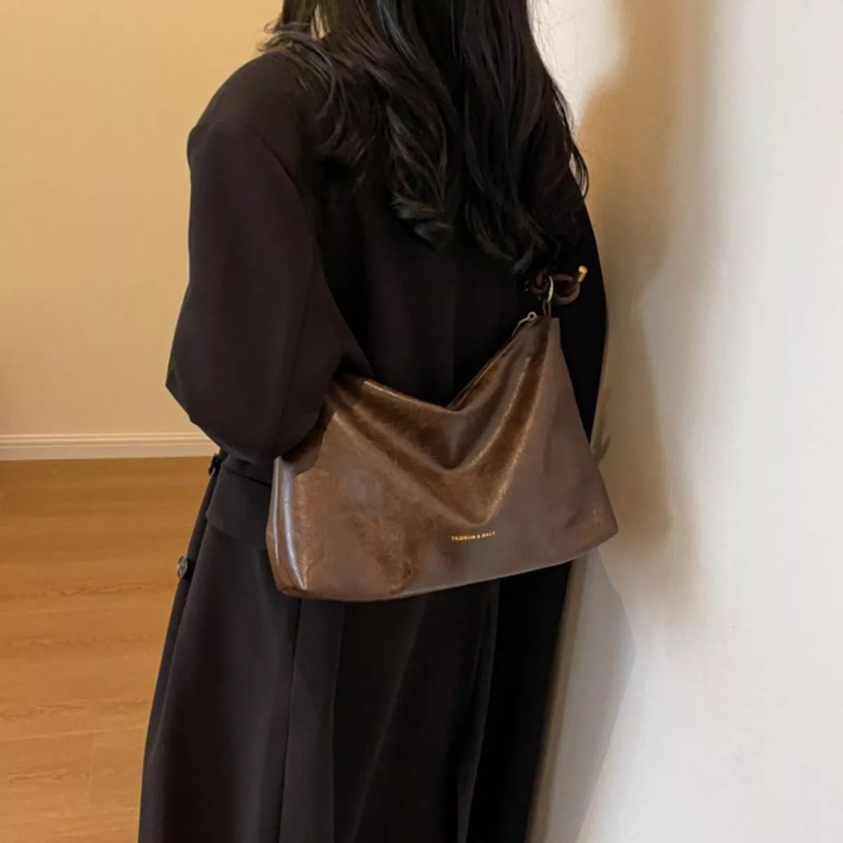 Knotted Strap Leather Handbag