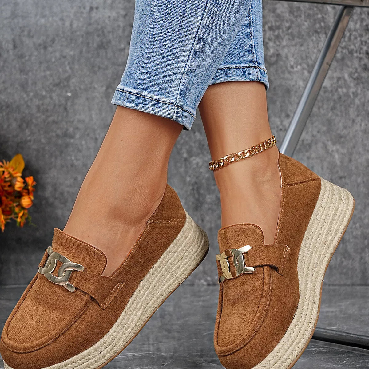 Round Toe Platform Loafers