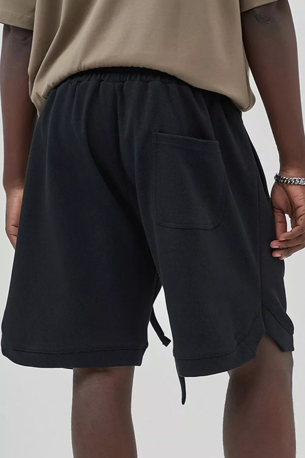 Men's Relaxed-Fit Drawstring Shorts