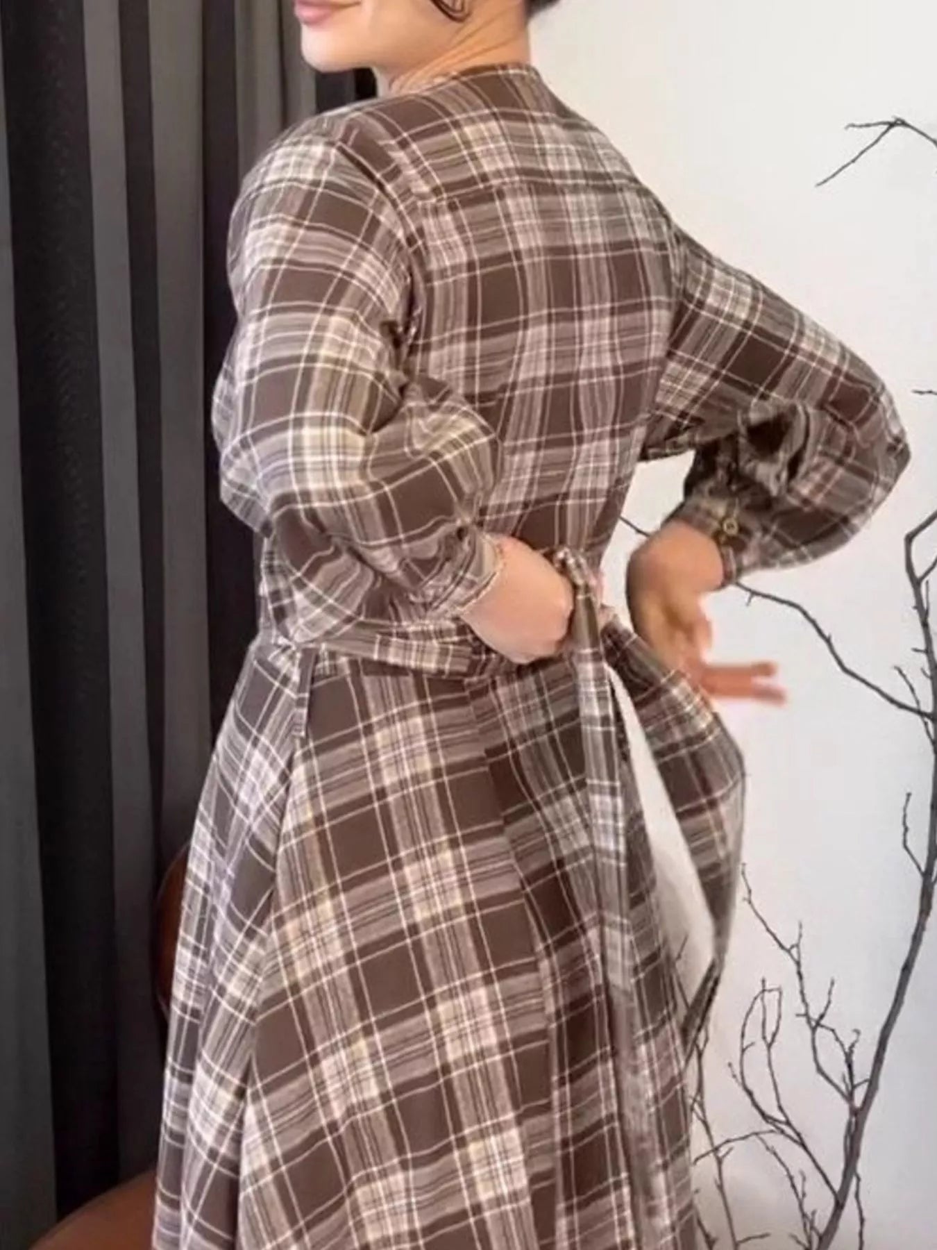 Vintage Plaid Puff Sleeve Midi Dress