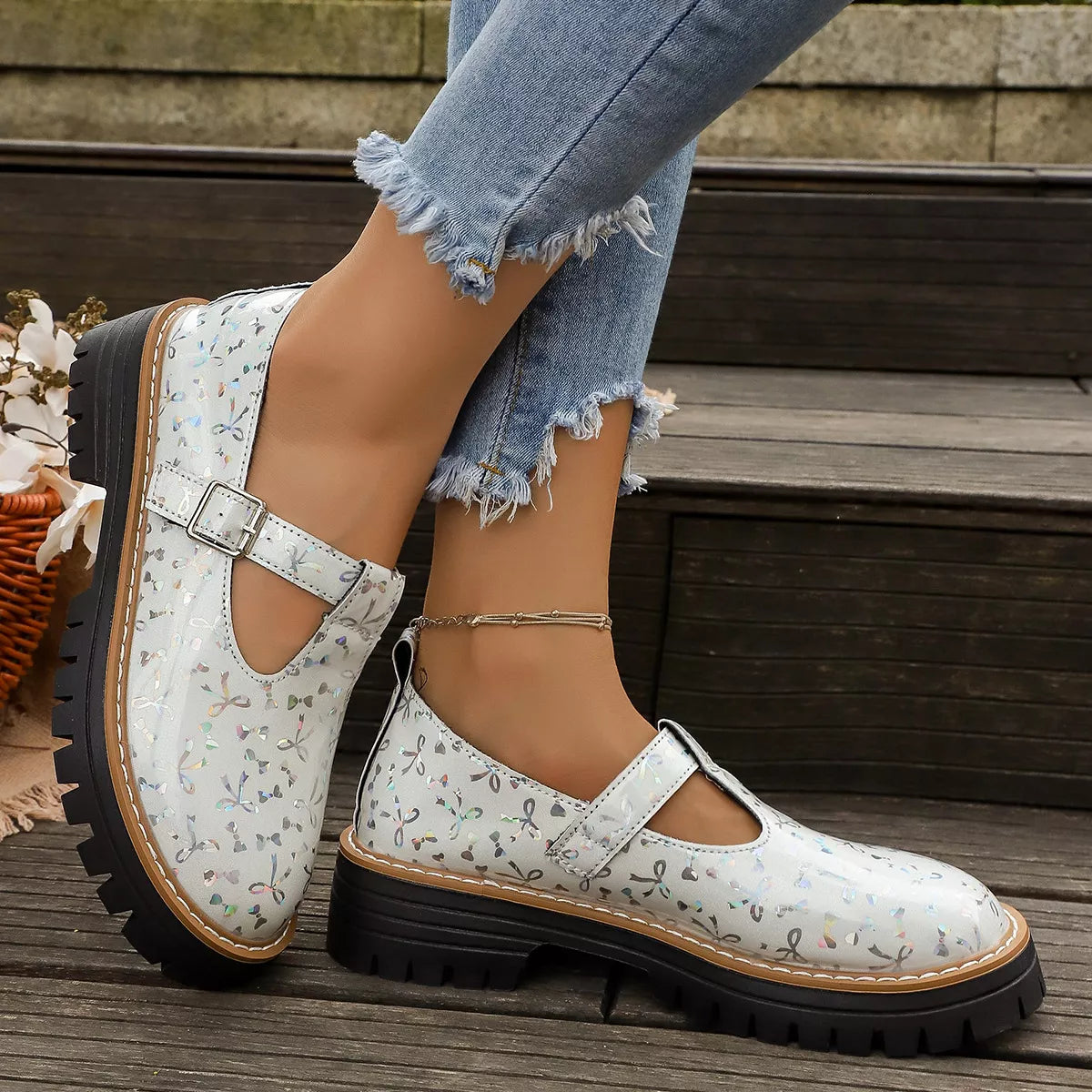 Round Toe Platform Loafers