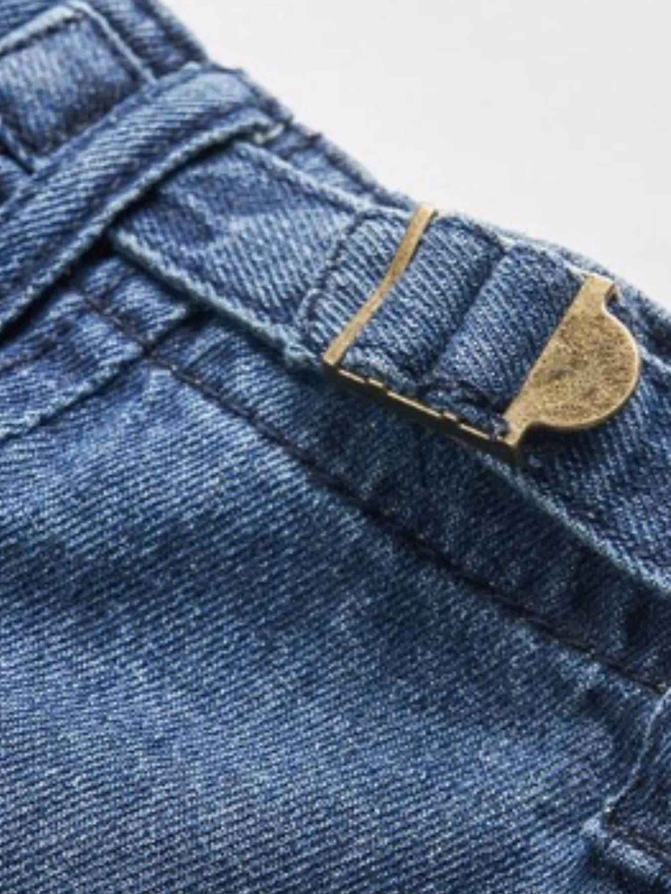 Men's Pocketed Denim Shorts