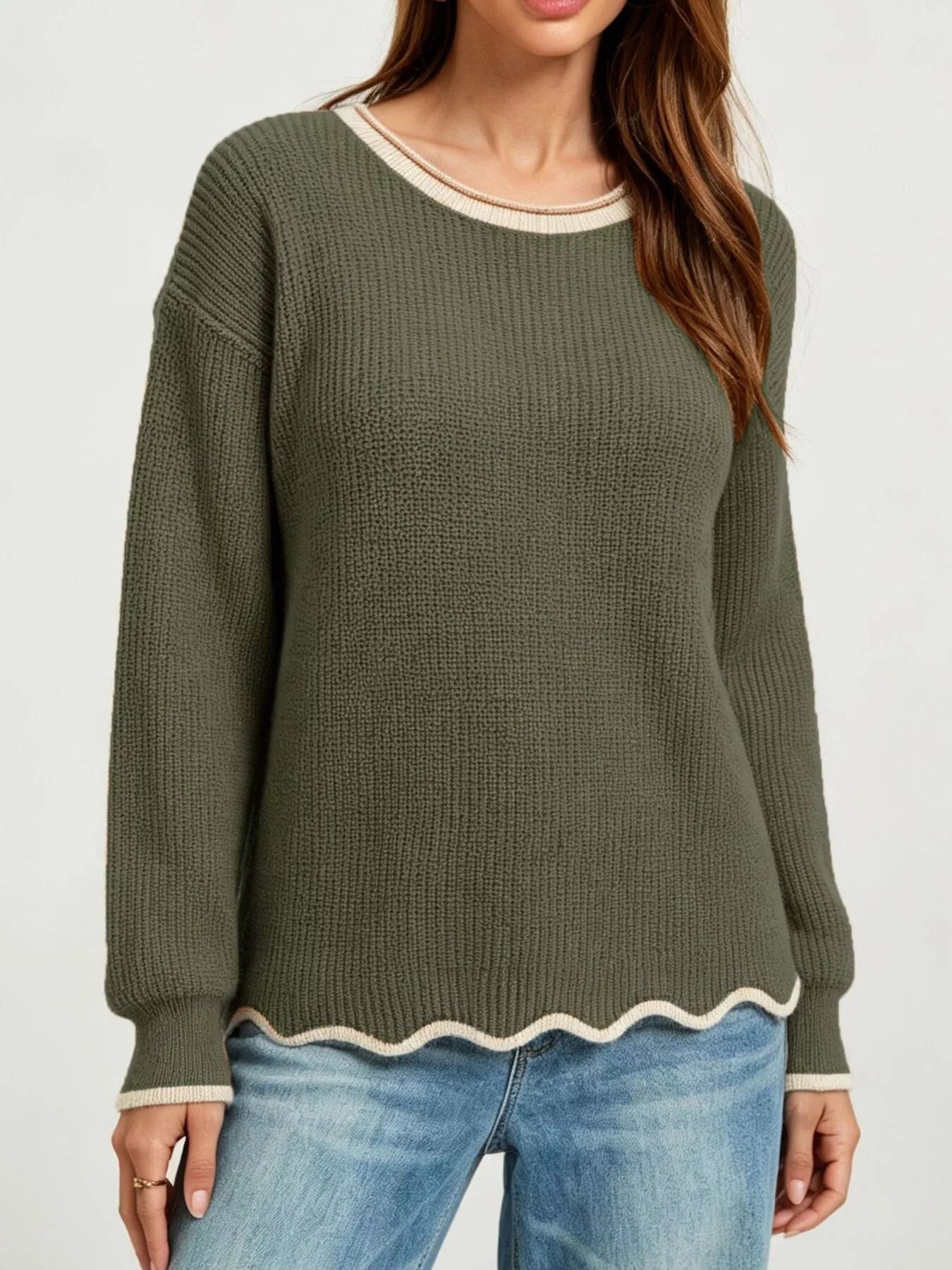 Contrast Trim Scalloped Hem Ribbed Knit Sweater