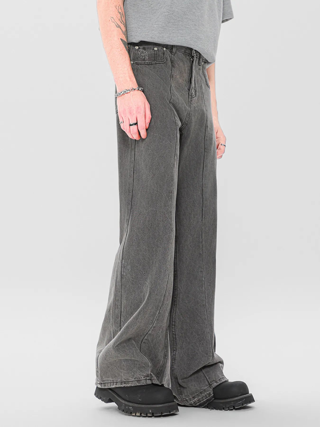 Men's High-Waisted Flare Jeans