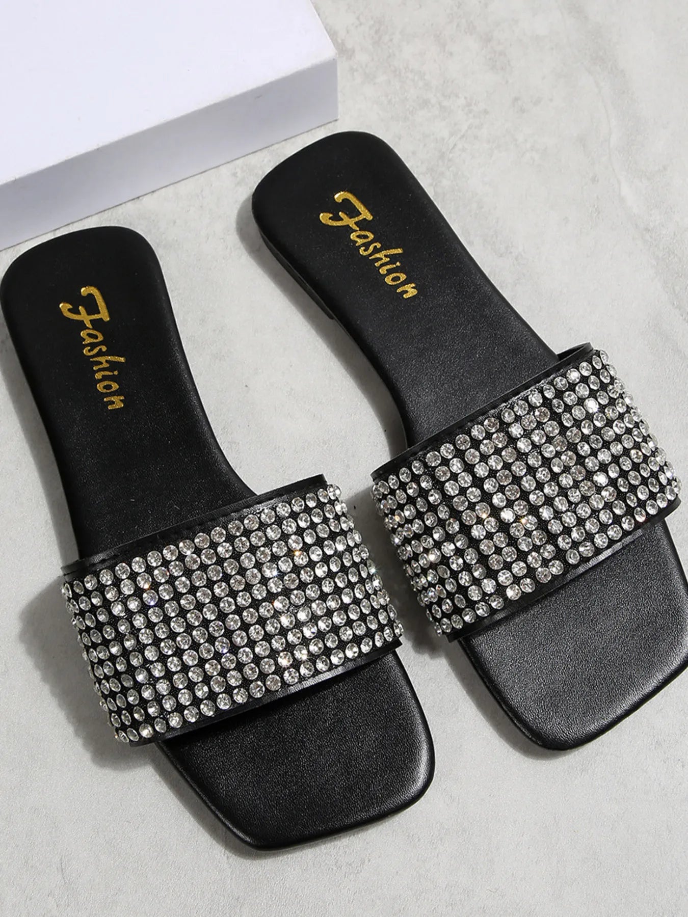 Rhinestone Open Toe Flats Sandals