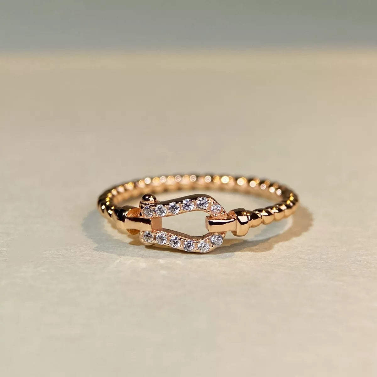 925 Sterling Silver Zircon Horseshoe Shaped Ring