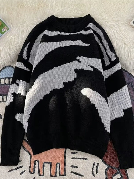 Men's Contrast Round Neck Sweater