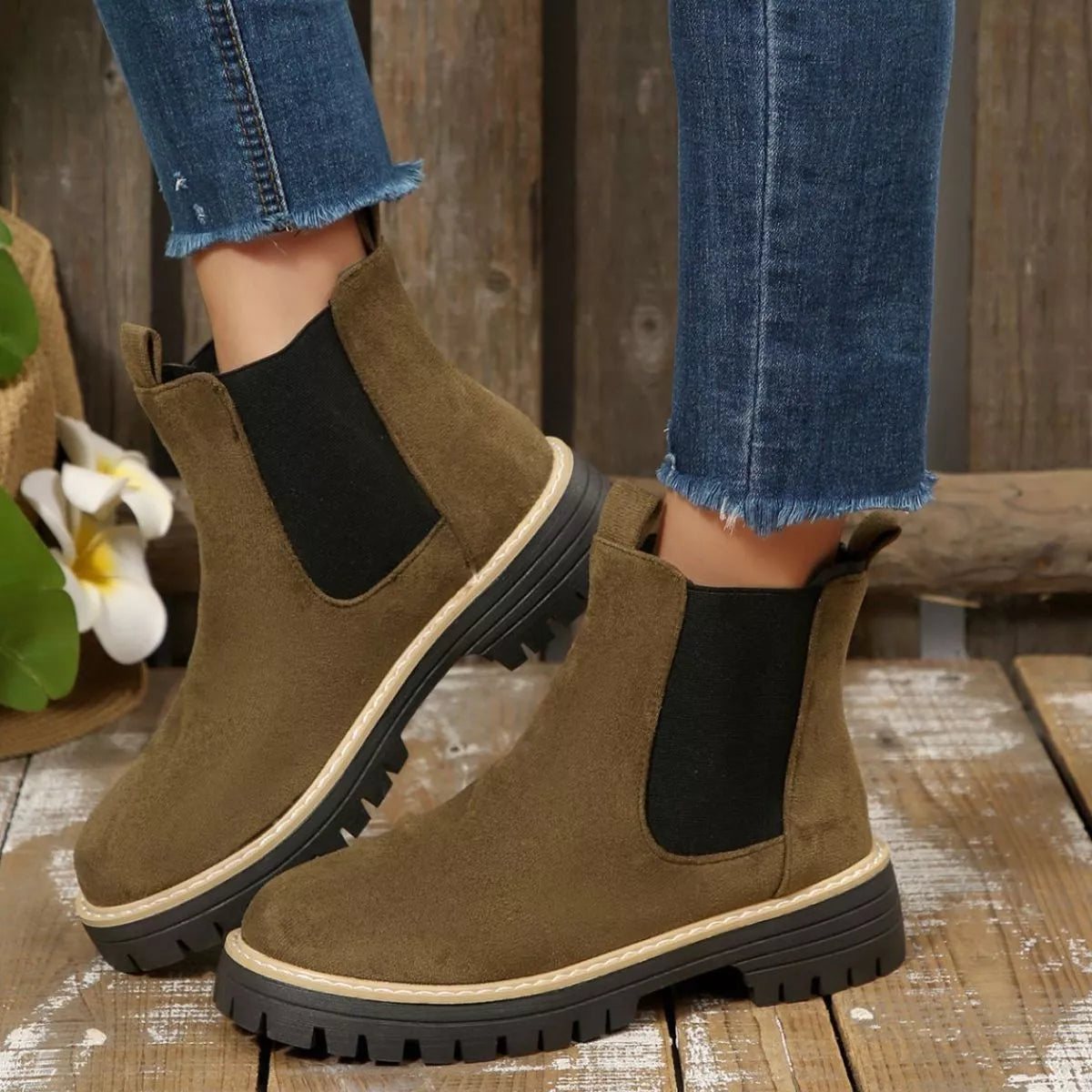 Round Toe Block Heels Boots