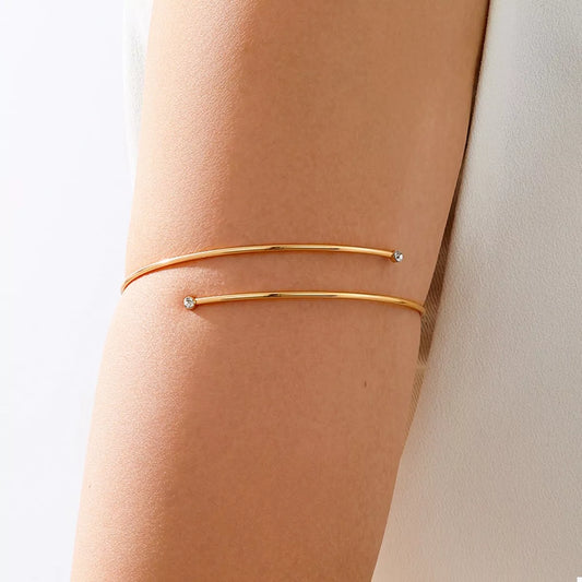 Delicate Gold Wire Upper Arm Bracelet