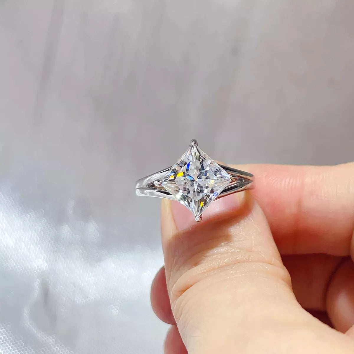 3 Carat 925 Sterling Silver Moissanite Ring