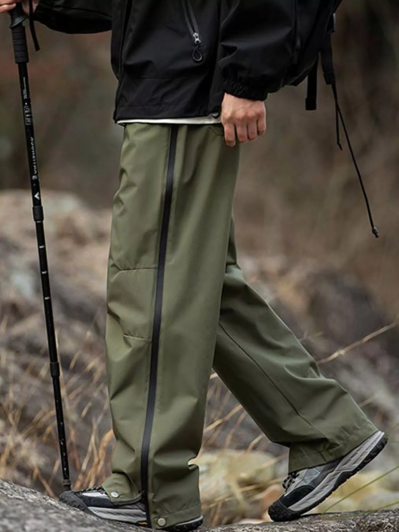 Men's Outdoor Tactical Cargo Pants with Multiple Pockets