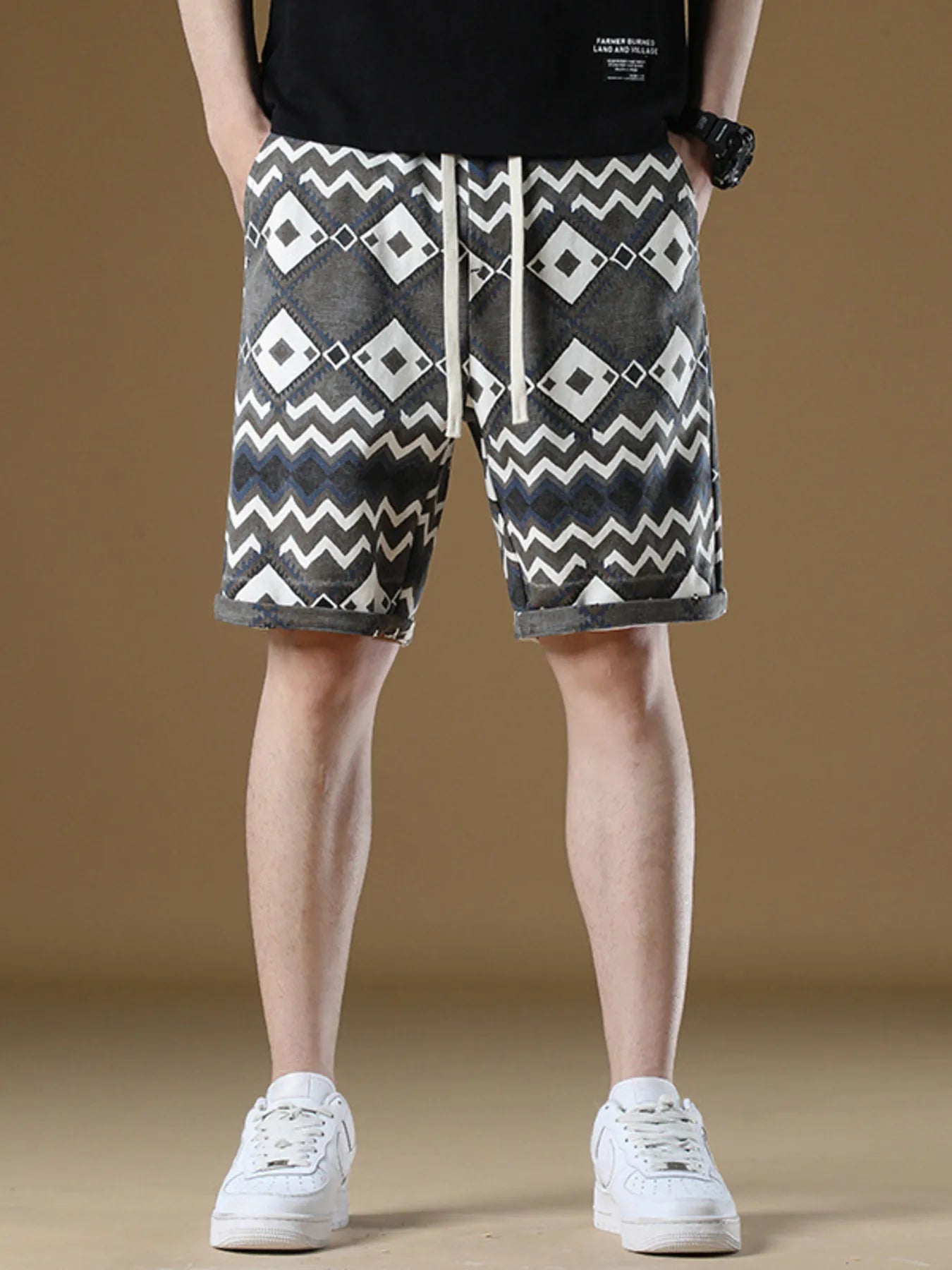 Men's Plus Size Geometric Pattern Drawstring Casual Shorts