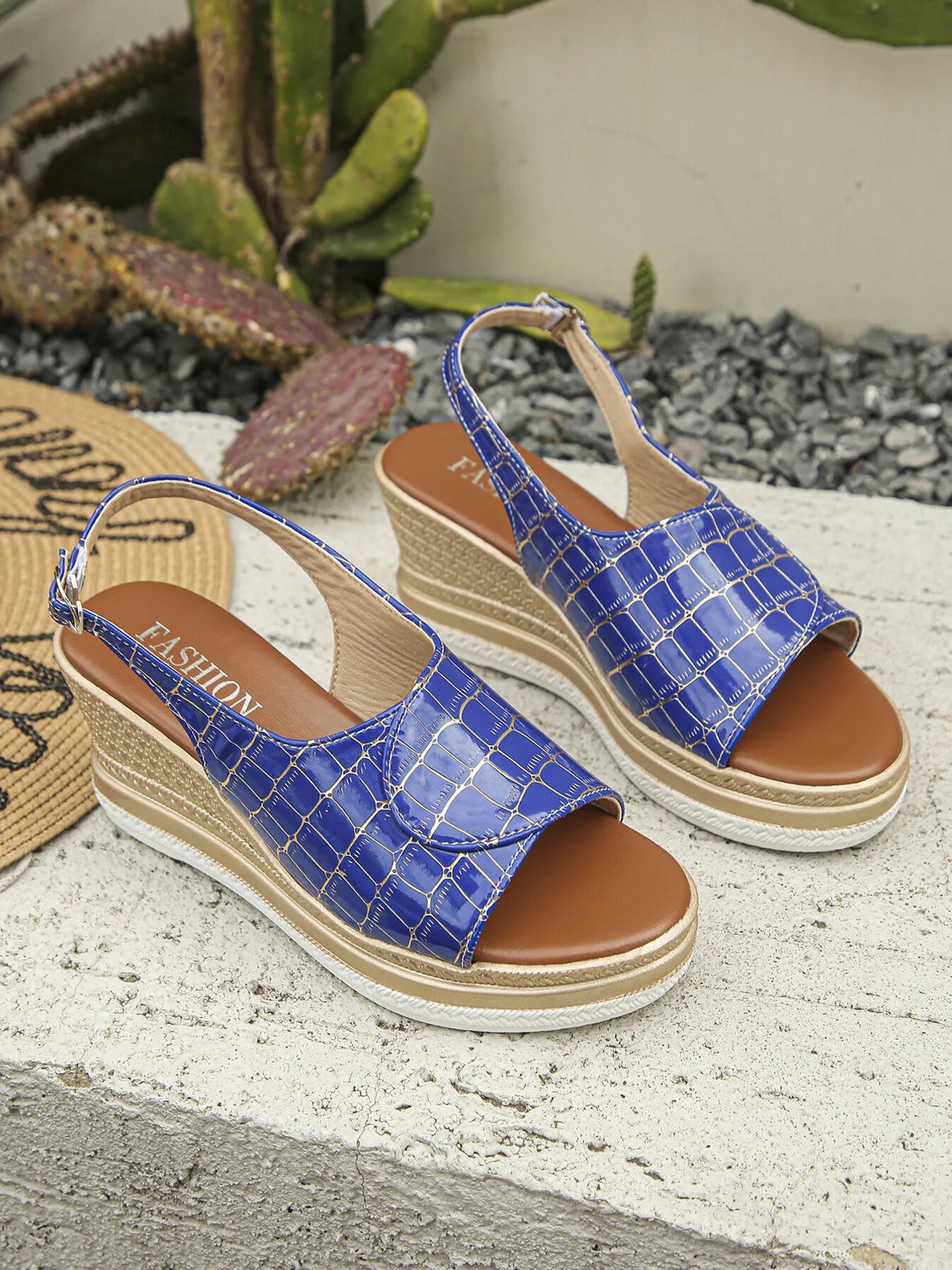 Crocodile Pattern Platform Wedge Sandals