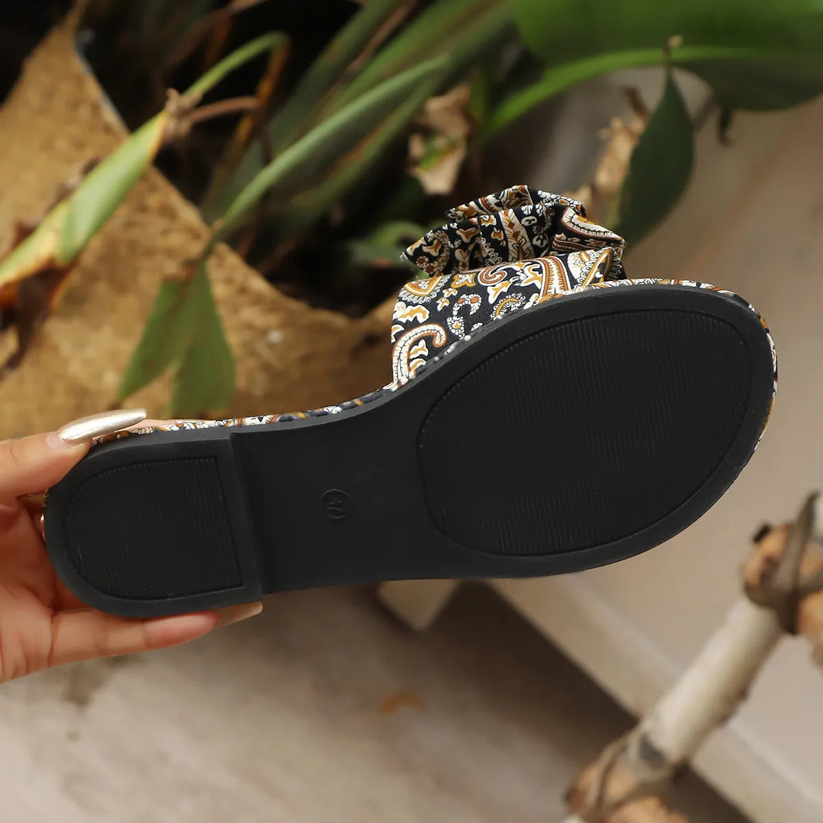 Bow Printed Open Toe Flats Sandals