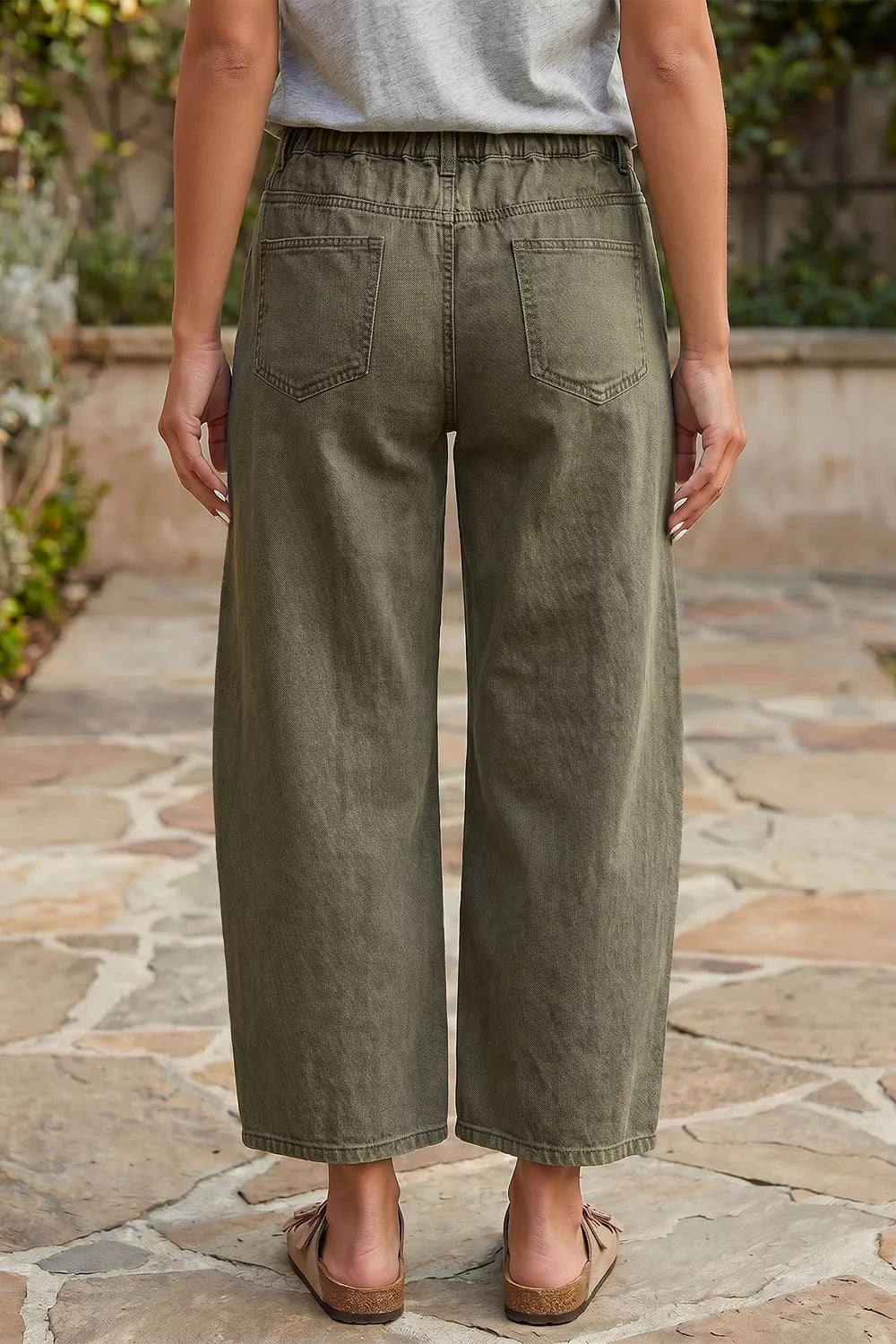 Four Leaf Clover Solid Color Square Patch Pocket Ankle-length Barrel Jeans