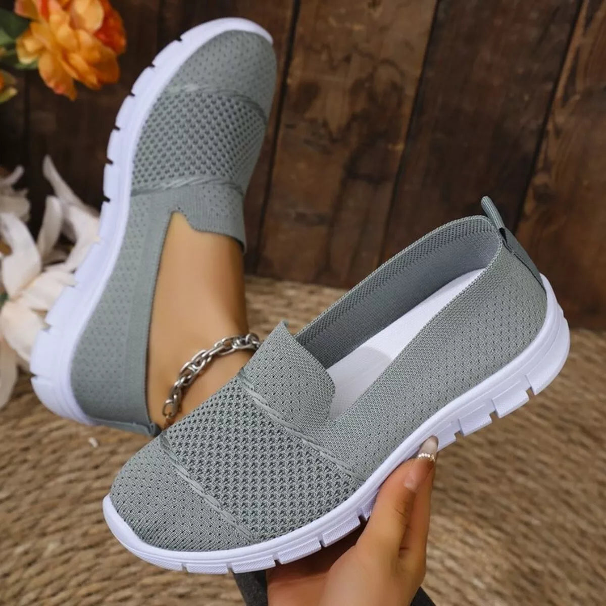 Round Toe Flats Slip-Ons