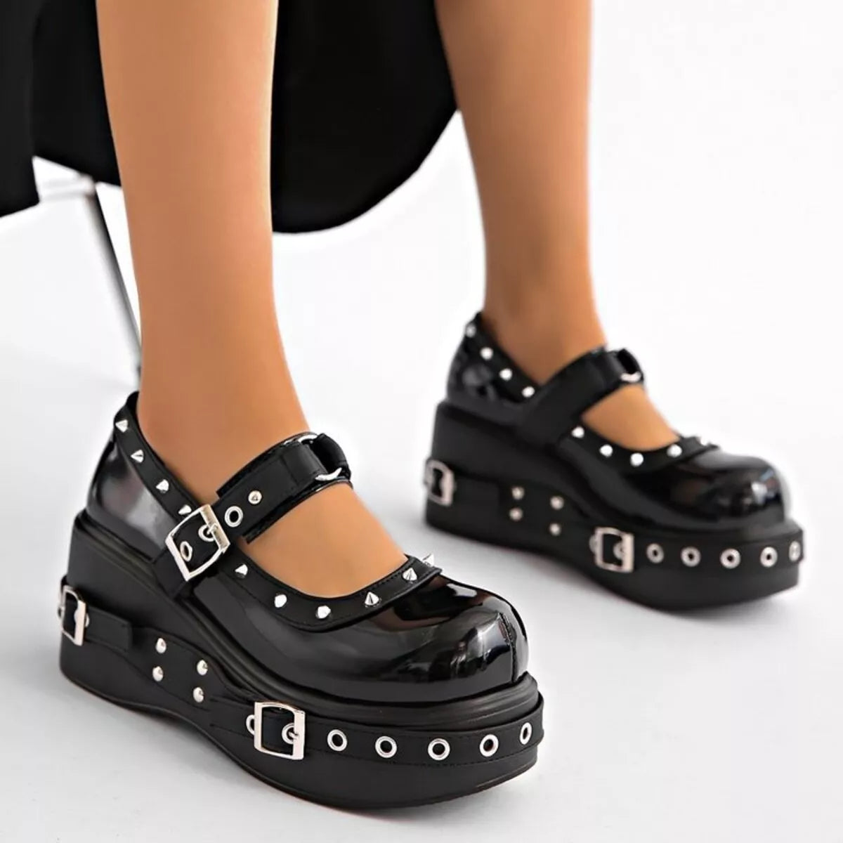 Round Toe Studded Loafers