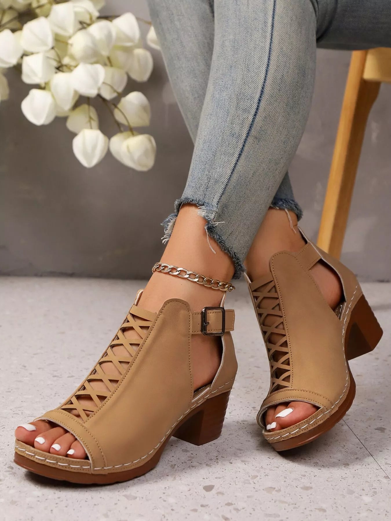 Crisscross Peep Toe Block Heels Sandals