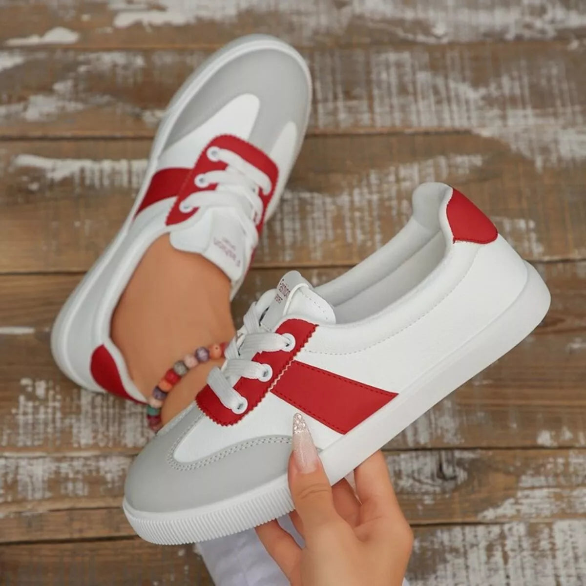 Round Toe Lace Up Sneakers