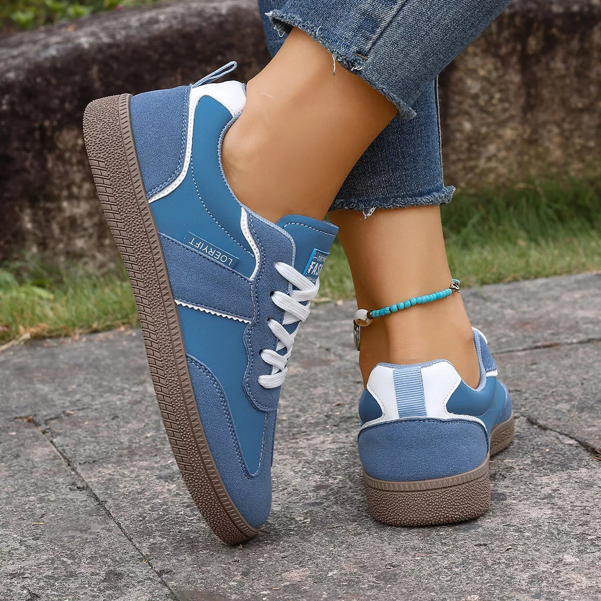 Round Toe Lace Up Sneakers