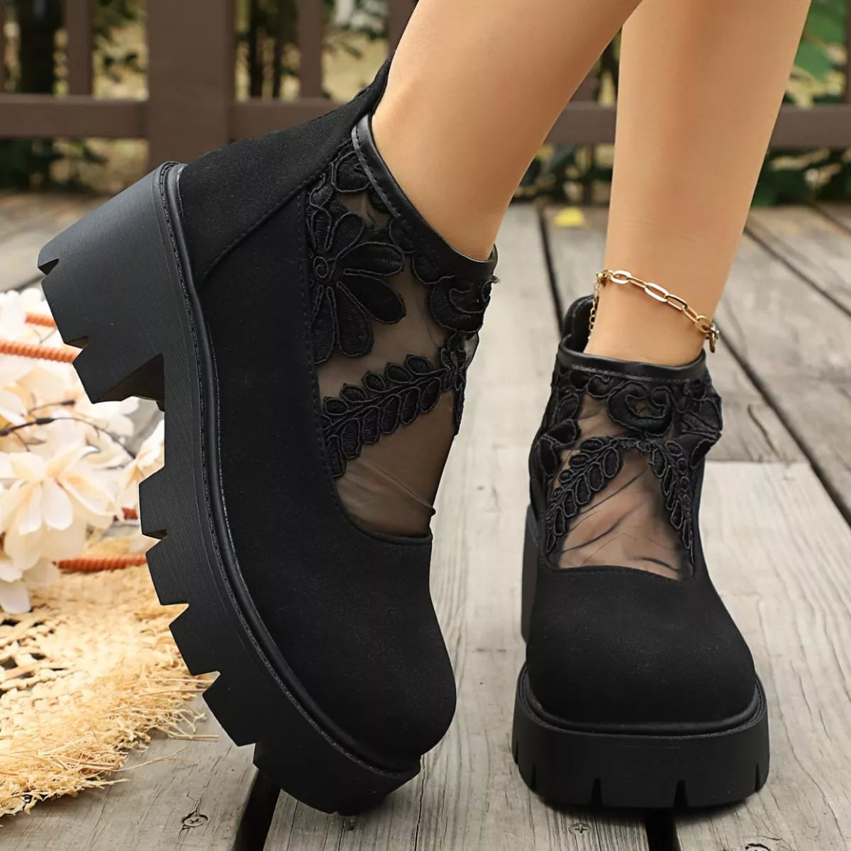 Round Toe Platform Loafers
