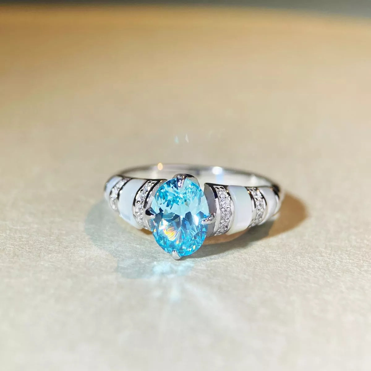 925 Sterling Silver Zircon Geometric Ring