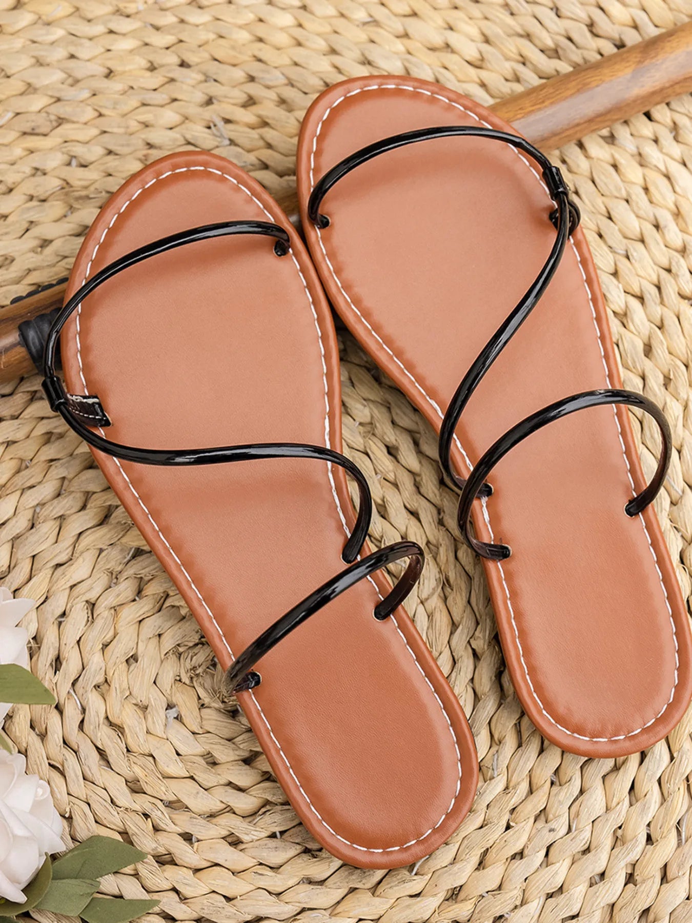 Strappy Leather Flat Sandals