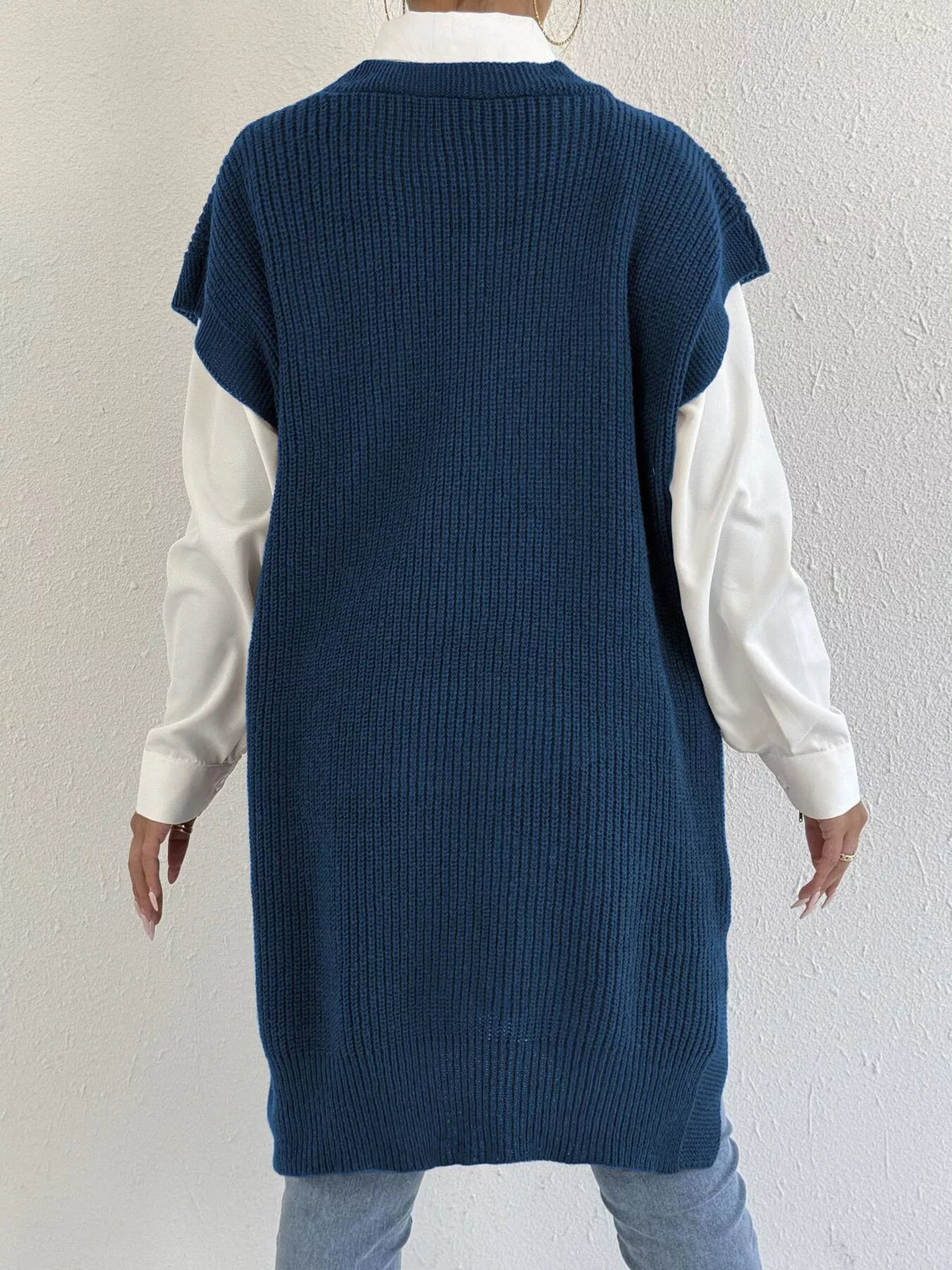 Embroidered Bow V-Neck Sweater Vest